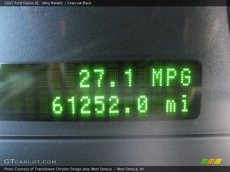 Alloy Metallic / Charcoal Black 2007 Ford Fusion SE