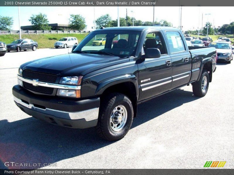 Front 3/4 View of 2003 Silverado 2500HD LS Crew Cab 4x4
