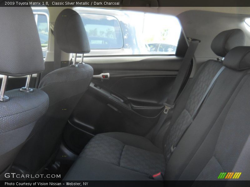 Classic Silver Metallic / Dark Charcoal 2009 Toyota Matrix 1.8