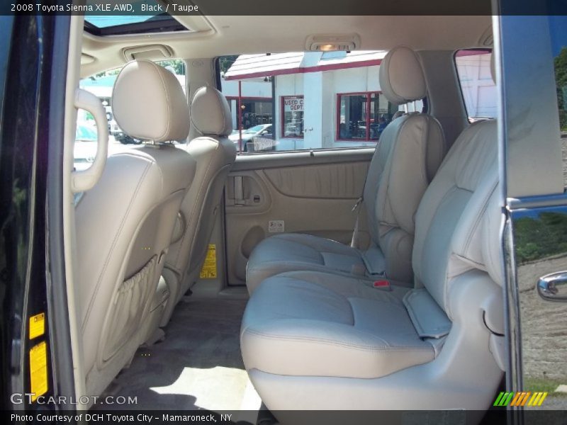 Black / Taupe 2008 Toyota Sienna XLE AWD