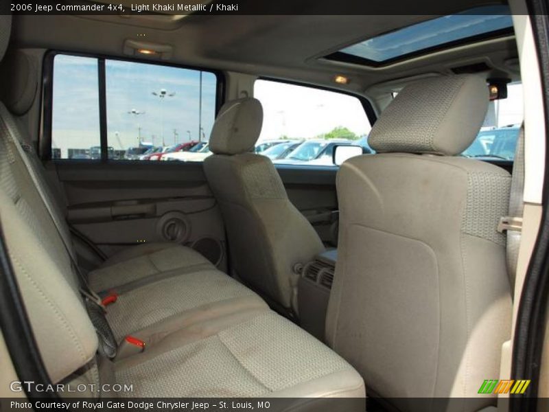 Light Khaki Metallic / Khaki 2006 Jeep Commander 4x4