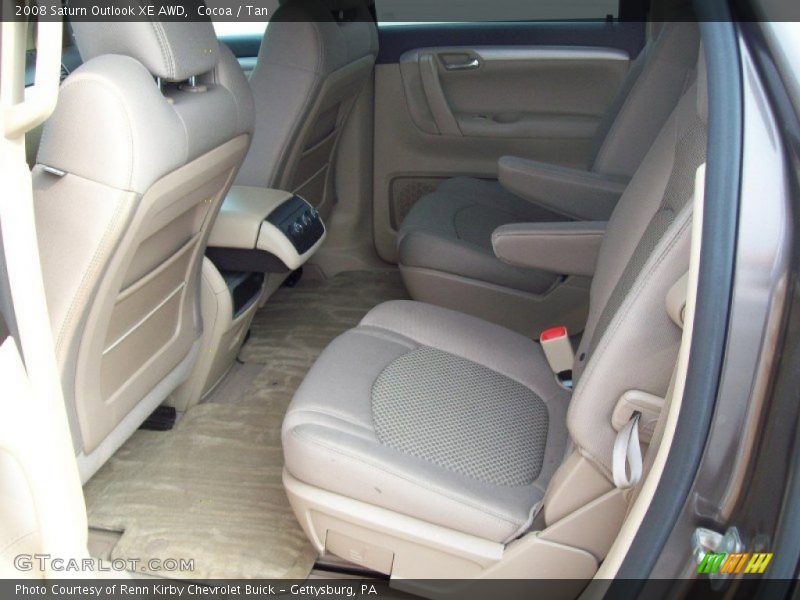 2008 Outlook XE AWD Tan Interior