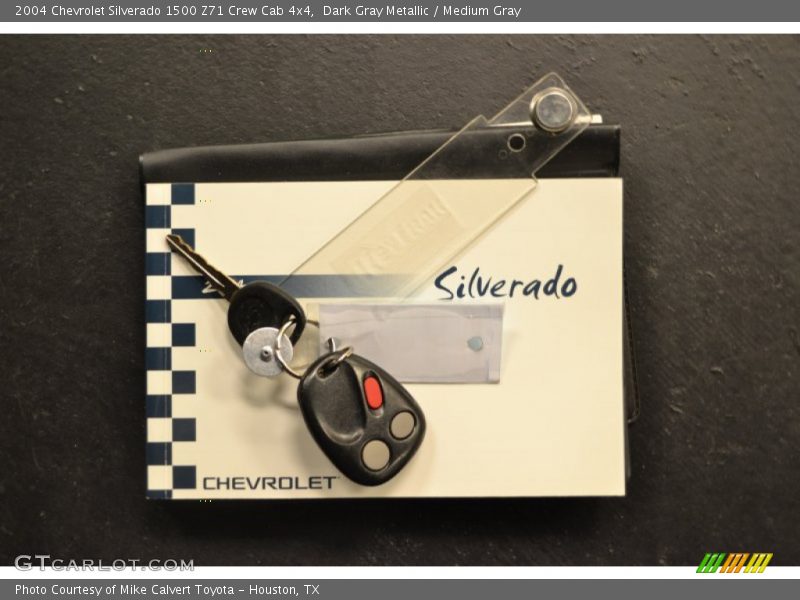 Dark Gray Metallic / Medium Gray 2004 Chevrolet Silverado 1500 Z71 Crew Cab 4x4
