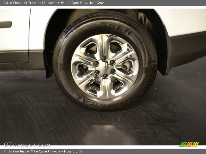 Summit White / Dark Gray/Light Gray 2010 Chevrolet Traverse LS