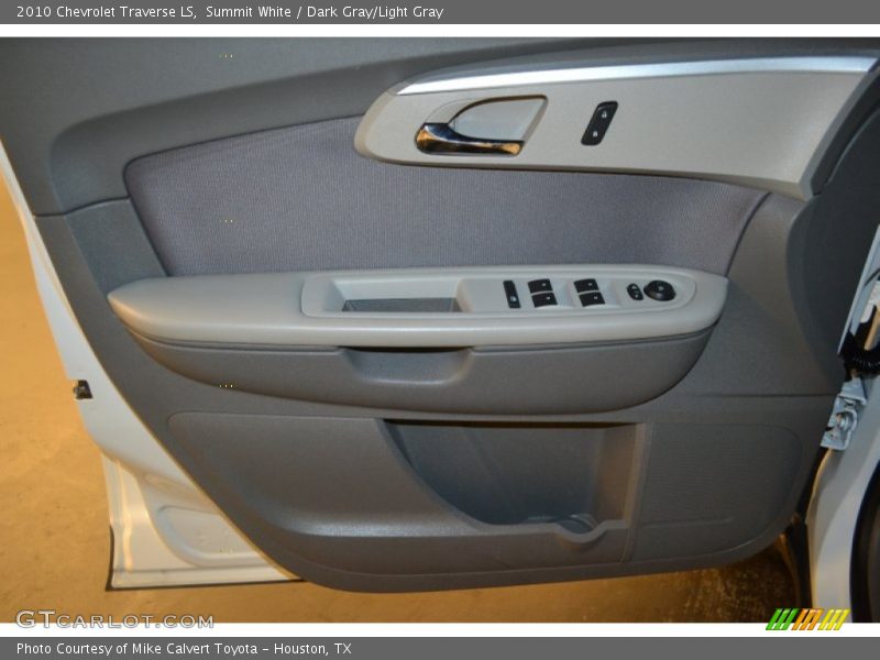 Summit White / Dark Gray/Light Gray 2010 Chevrolet Traverse LS