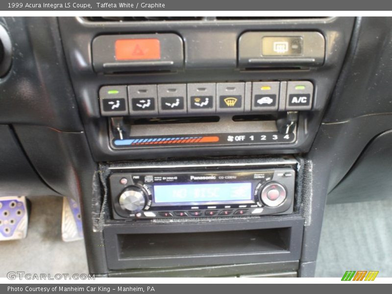 Controls of 1999 Integra LS Coupe