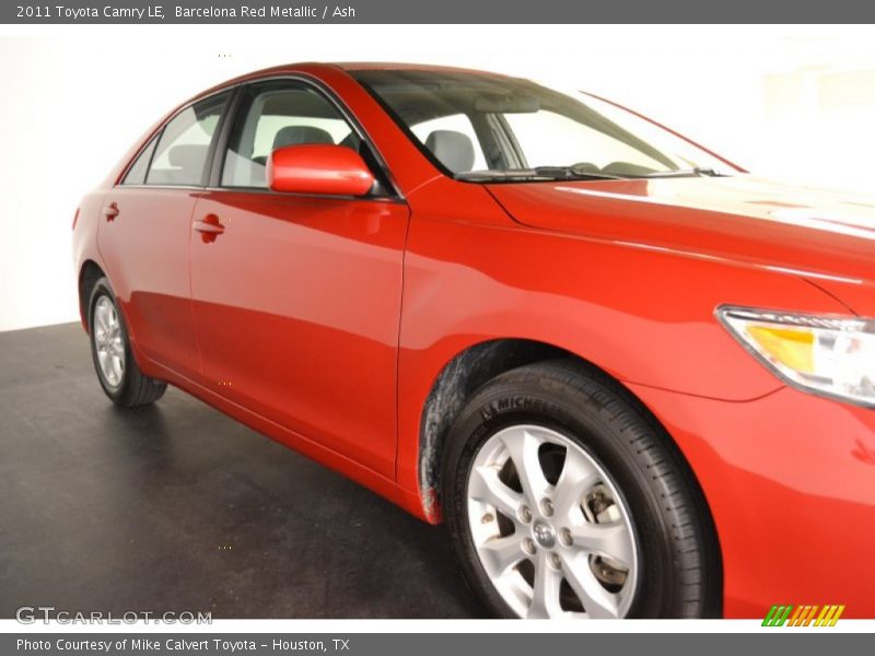 Barcelona Red Metallic / Ash 2011 Toyota Camry LE