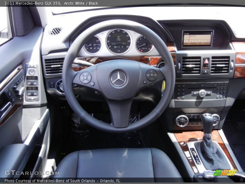 Arctic White / Black 2011 Mercedes-Benz GLK 350