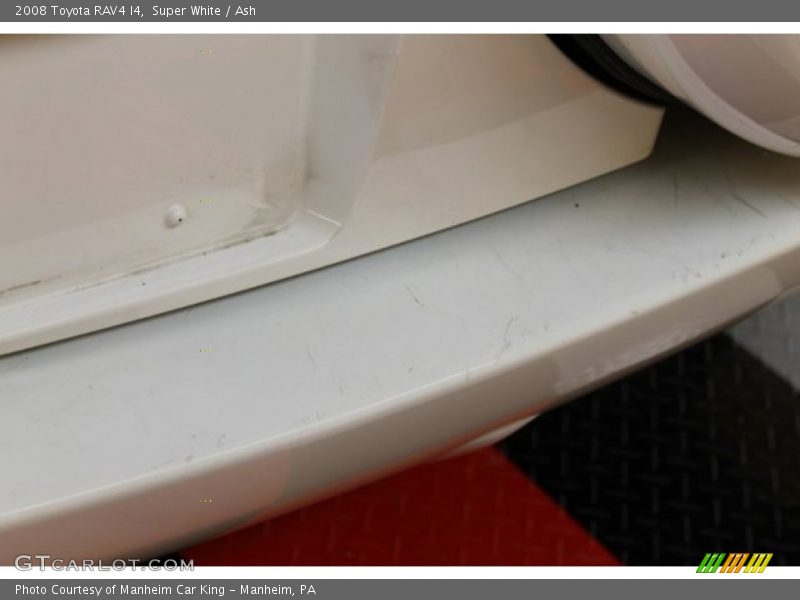 Super White / Ash 2008 Toyota RAV4 I4