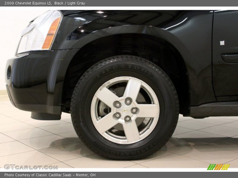 Black / Light Gray 2009 Chevrolet Equinox LS