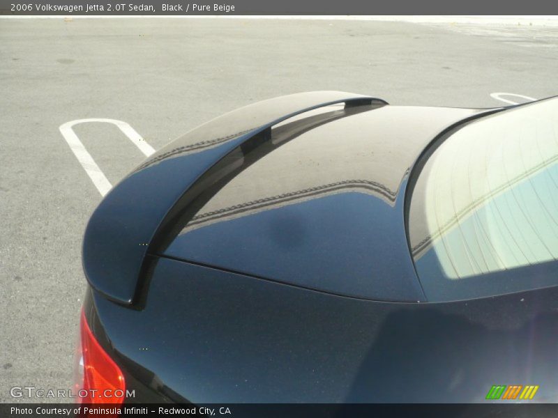 Black / Pure Beige 2006 Volkswagen Jetta 2.0T Sedan
