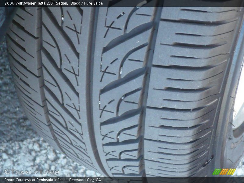 Black / Pure Beige 2006 Volkswagen Jetta 2.0T Sedan