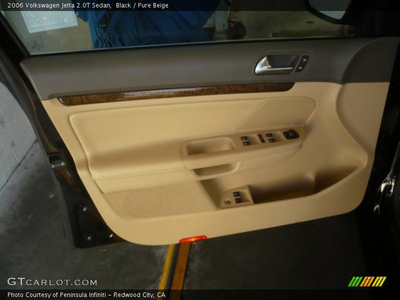 Black / Pure Beige 2006 Volkswagen Jetta 2.0T Sedan