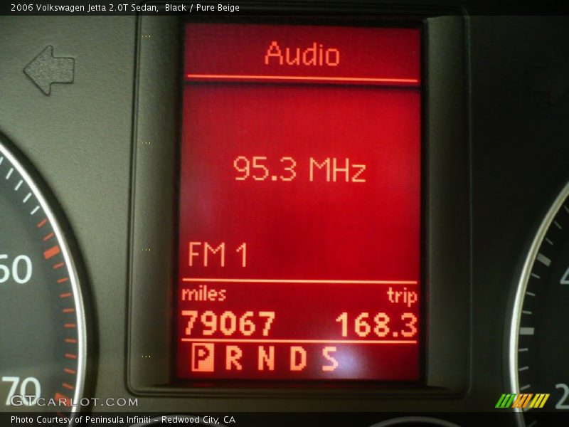 Black / Pure Beige 2006 Volkswagen Jetta 2.0T Sedan