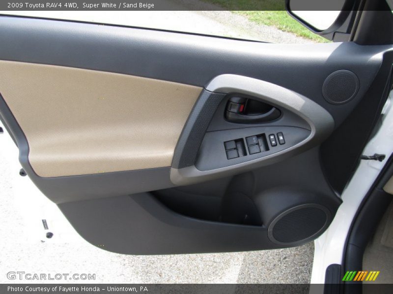 Super White / Sand Beige 2009 Toyota RAV4 4WD