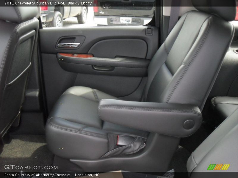 Black / Ebony 2011 Chevrolet Suburban LTZ 4x4
