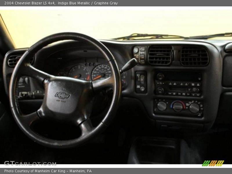 Indigo Blue Metallic / Graphite Gray 2004 Chevrolet Blazer LS 4x4