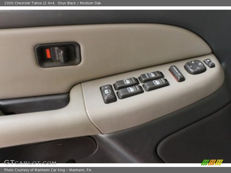 Onyx Black / Medium Oak 2000 Chevrolet Tahoe LS 4x4