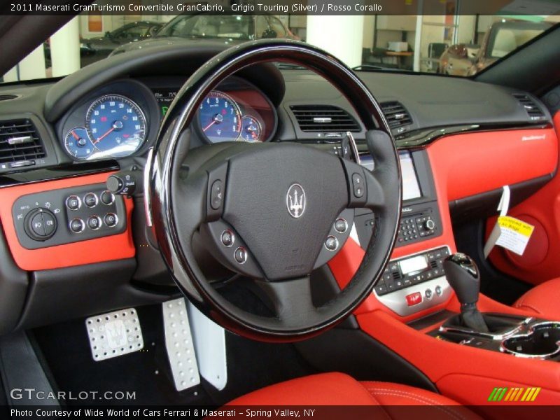 Dashboard of 2011 GranTurismo Convertible GranCabrio