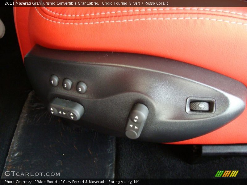 Grigio Touring (Silver) / Rosso Corallo 2011 Maserati GranTurismo Convertible GranCabrio