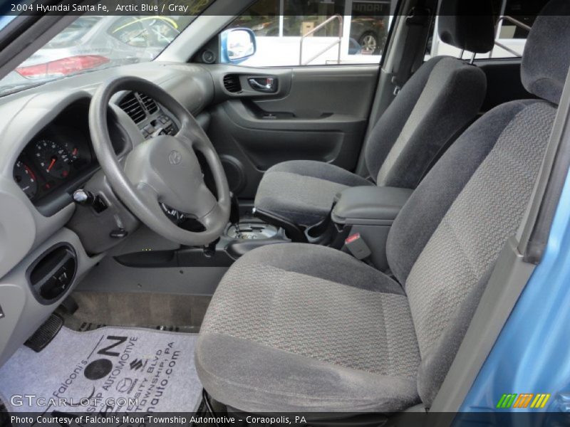  2004 Santa Fe  Gray Interior