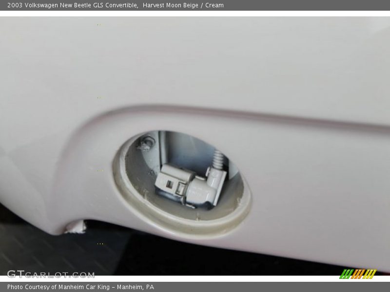 Harvest Moon Beige / Cream 2003 Volkswagen New Beetle GLS Convertible