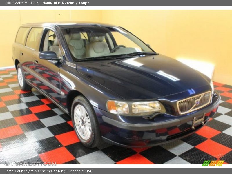 Nautic Blue Metallic / Taupe 2004 Volvo V70 2.4