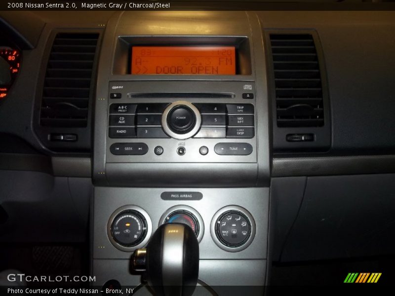 Magnetic Gray / Charcoal/Steel 2008 Nissan Sentra 2.0