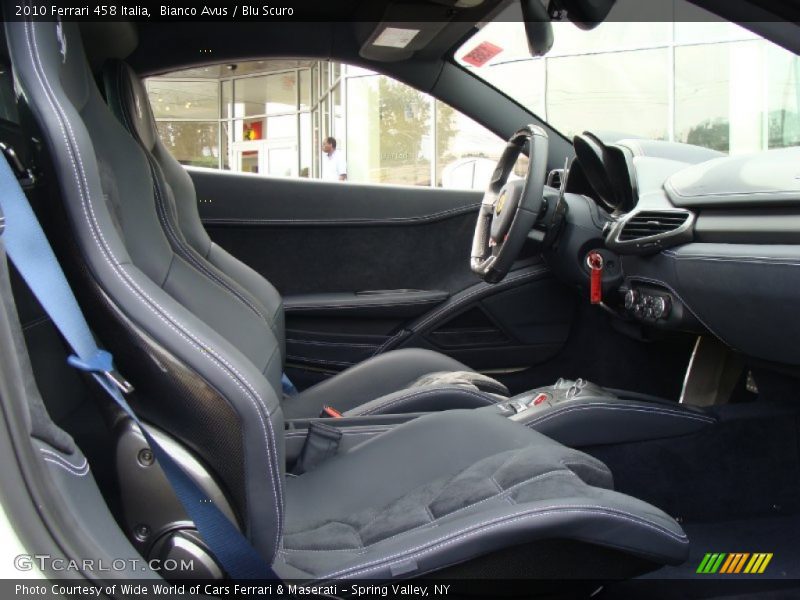  2010 458 Italia Blu Scuro Interior