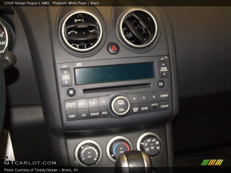 Phantom White Pearl / Black 2008 Nissan Rogue S AWD