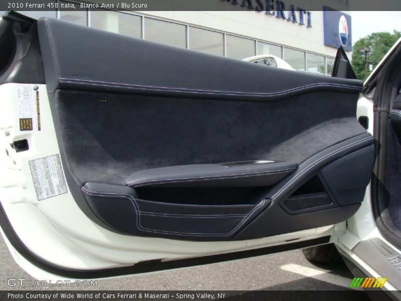 Door Panel of 2010 458 Italia