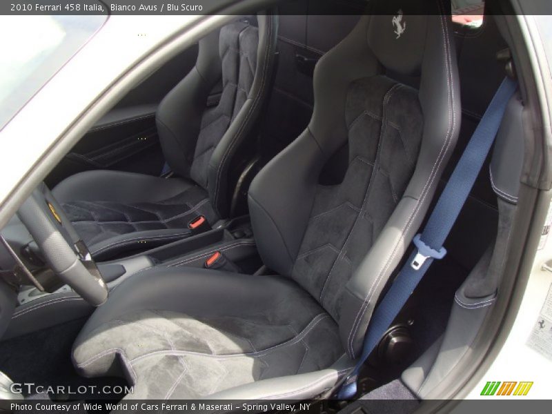  2010 458 Italia Blu Scuro Interior