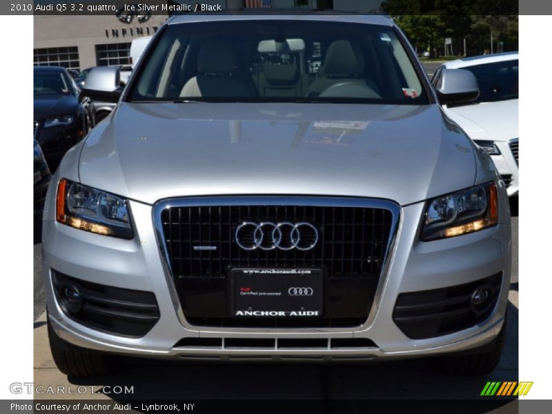 Ice Silver Metallic / Black 2010 Audi Q5 3.2 quattro