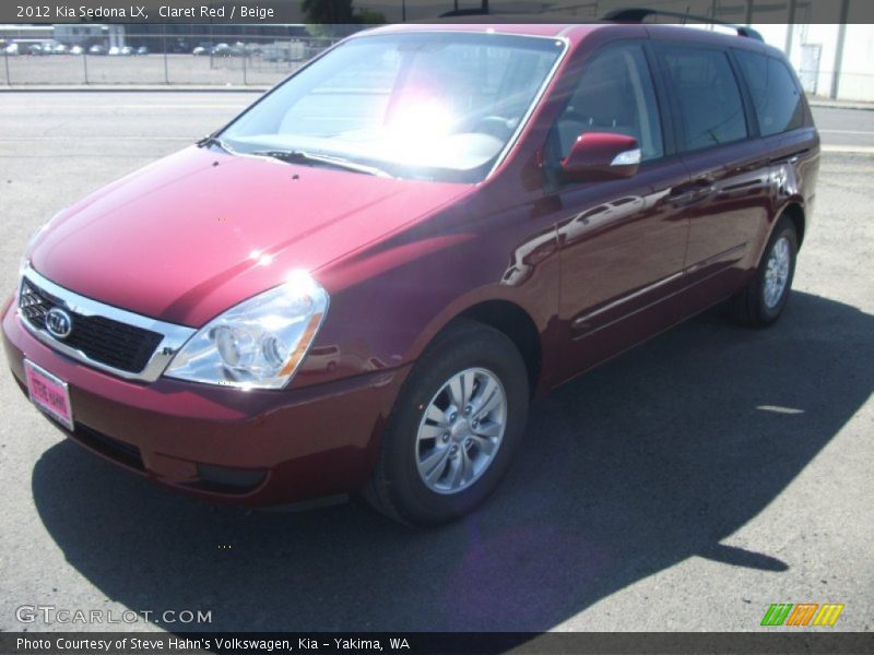 Claret Red / Beige 2012 Kia Sedona LX