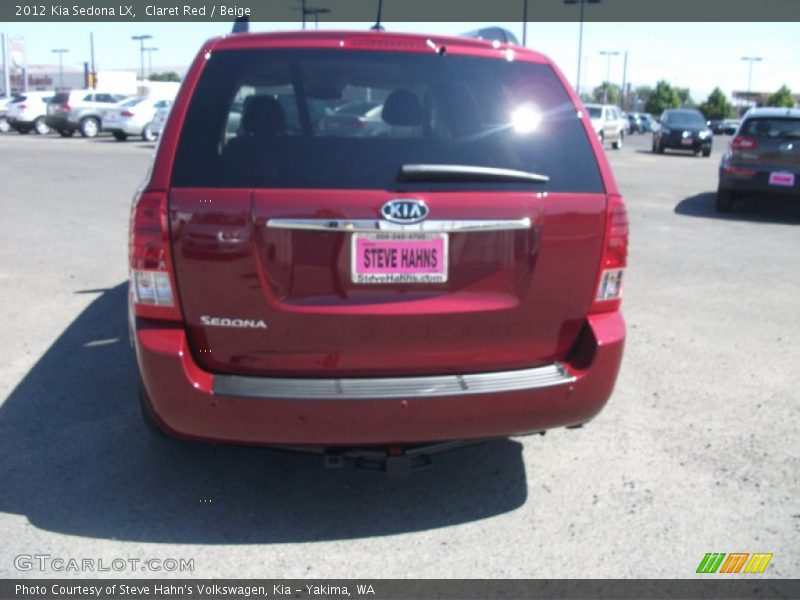 Claret Red / Beige 2012 Kia Sedona LX
