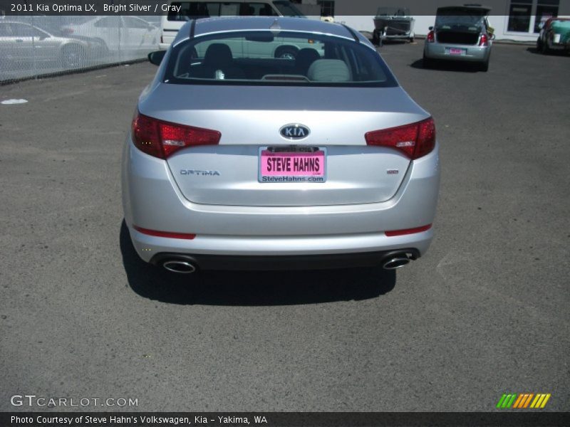 Bright Silver / Gray 2011 Kia Optima LX