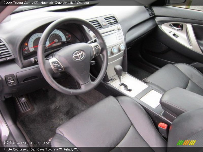 Magnetic Gray Metallic / Charcoal 2009 Toyota Camry SE