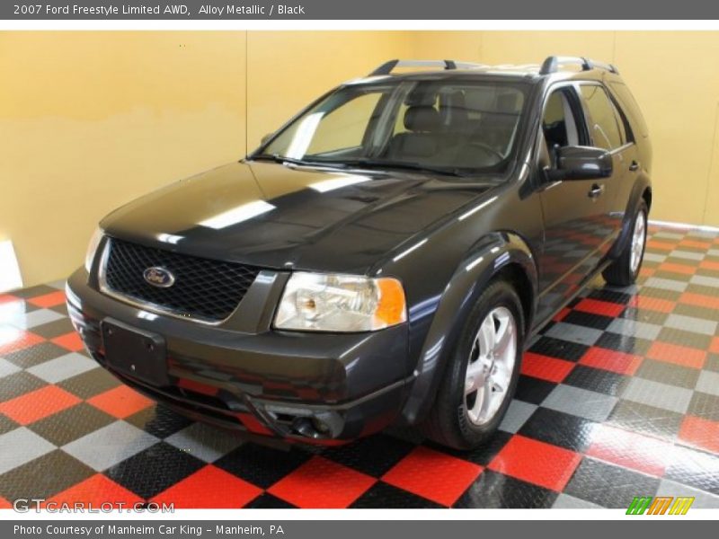 Alloy Metallic / Black 2007 Ford Freestyle Limited AWD