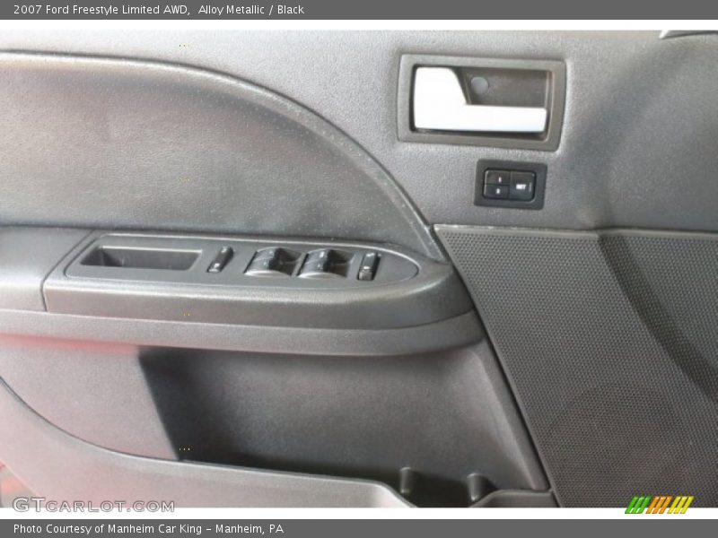 Alloy Metallic / Black 2007 Ford Freestyle Limited AWD