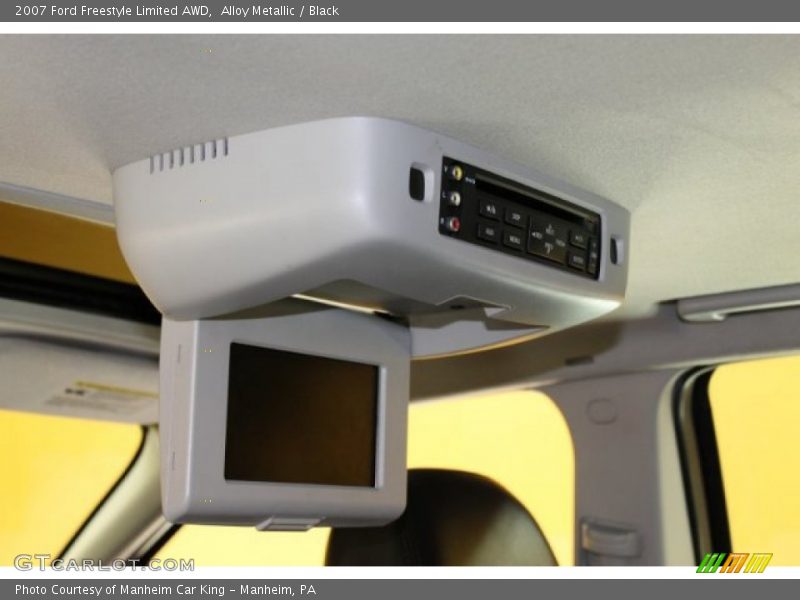 Alloy Metallic / Black 2007 Ford Freestyle Limited AWD