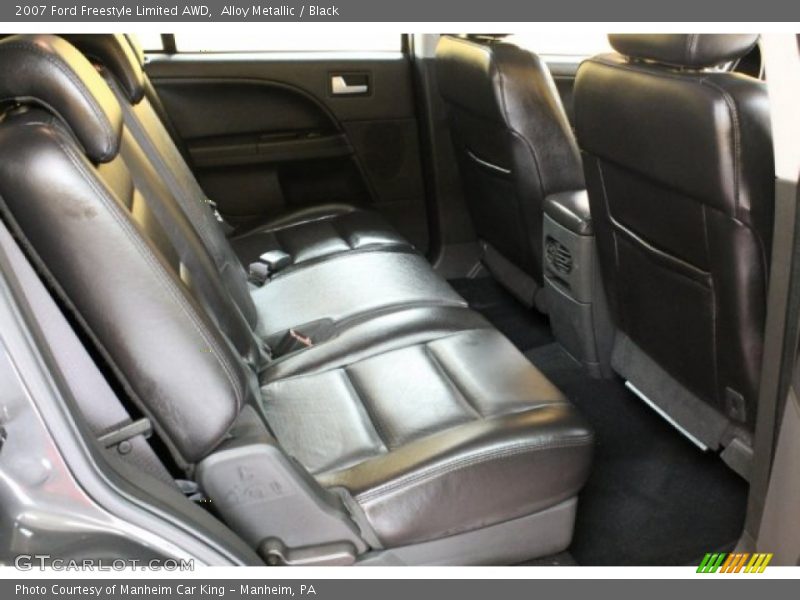 Alloy Metallic / Black 2007 Ford Freestyle Limited AWD