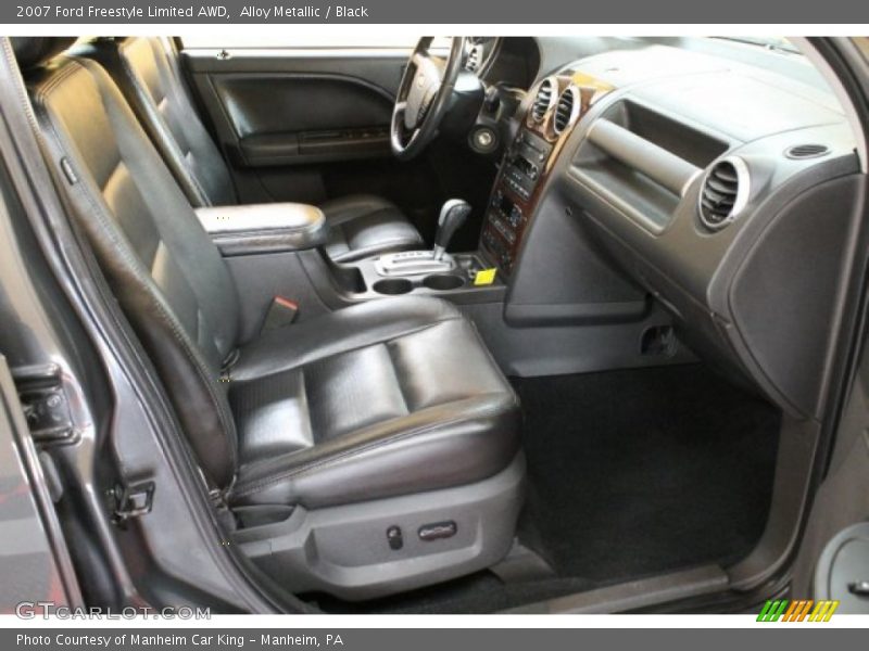 Alloy Metallic / Black 2007 Ford Freestyle Limited AWD
