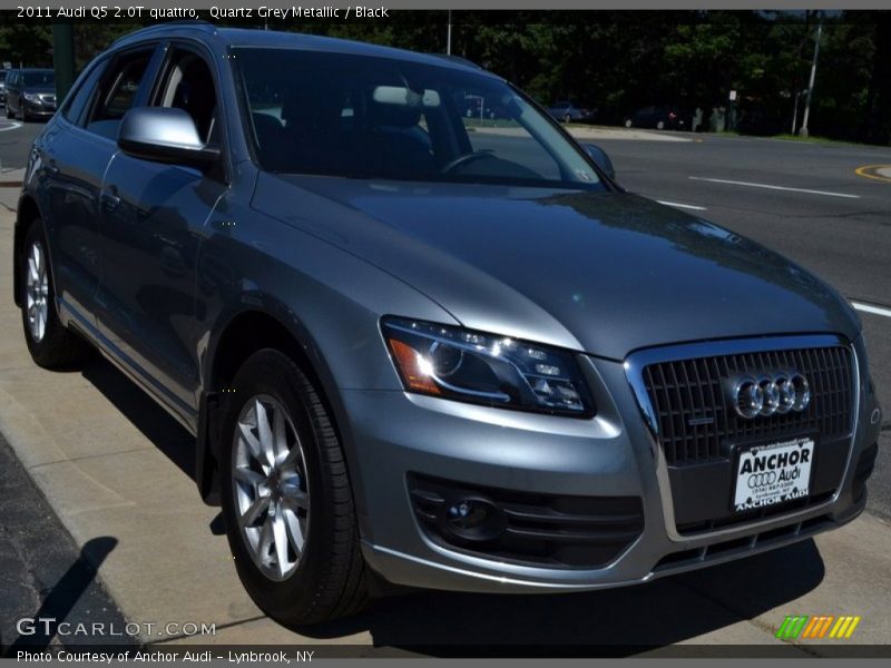 Quartz Grey Metallic / Black 2011 Audi Q5 2.0T quattro