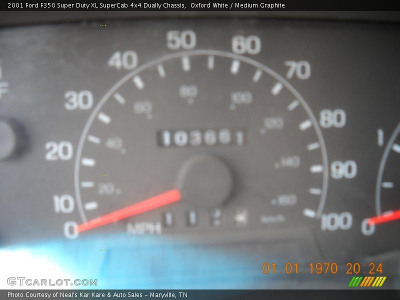 Oxford White / Medium Graphite 2001 Ford F350 Super Duty XL SuperCab 4x4 Dually Chassis