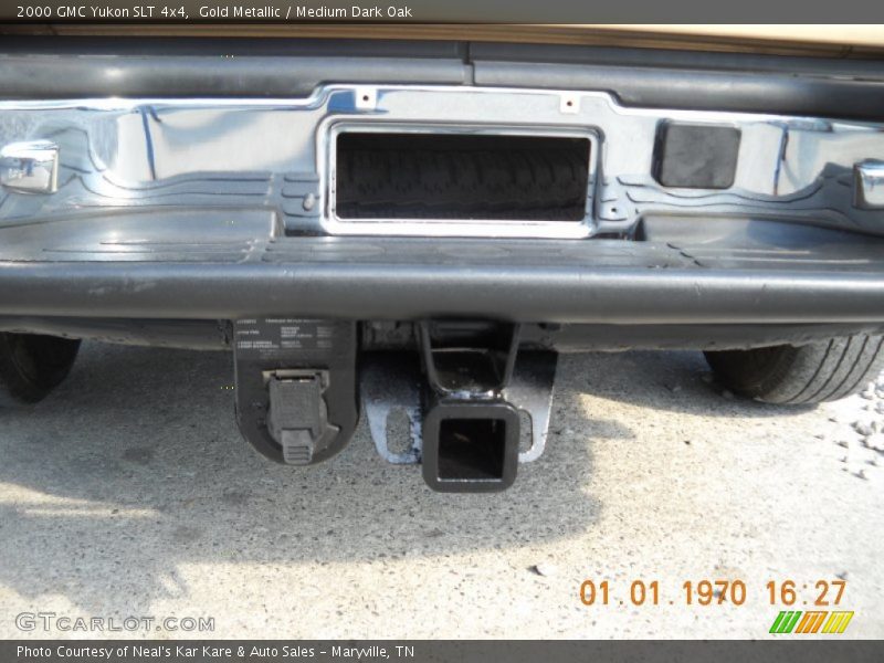 Gold Metallic / Medium Dark Oak 2000 GMC Yukon SLT 4x4