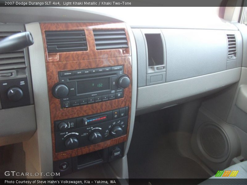 Light Khaki Metallic / Khaki Two-Tone 2007 Dodge Durango SLT 4x4