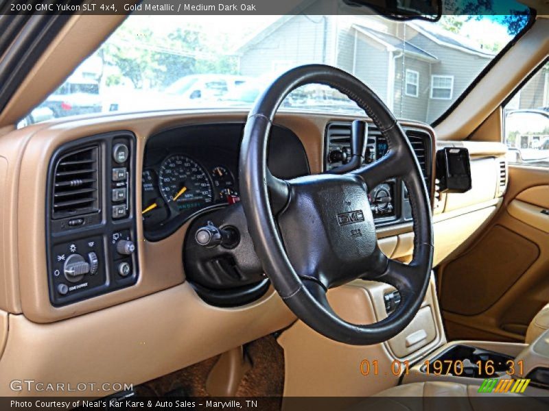 Gold Metallic / Medium Dark Oak 2000 GMC Yukon SLT 4x4