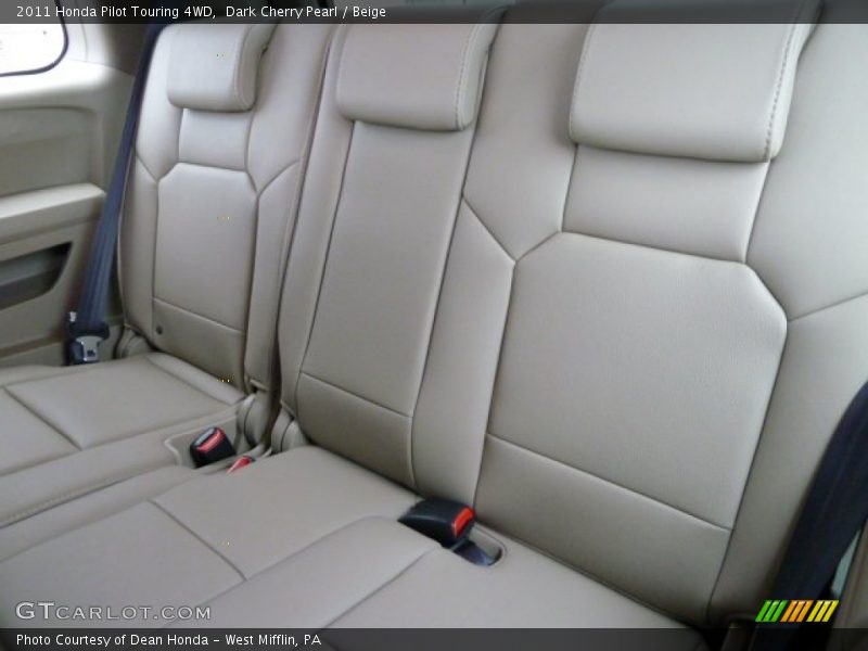  2011 Pilot Touring 4WD Beige Interior