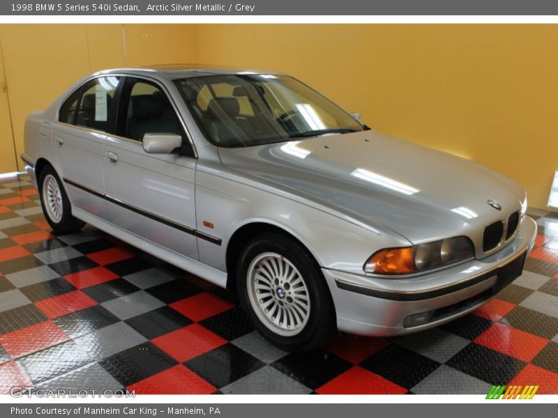 Arctic Silver Metallic / Grey 1998 BMW 5 Series 540i Sedan