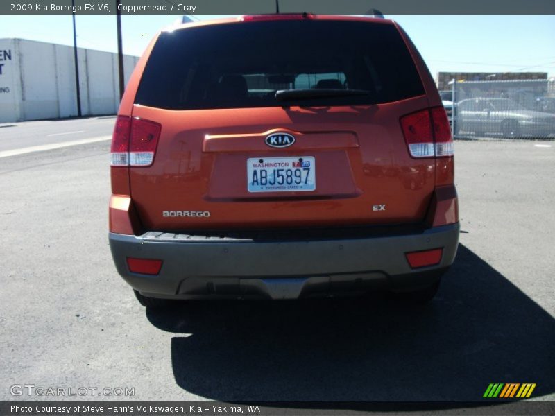 Copperhead / Gray 2009 Kia Borrego EX V6